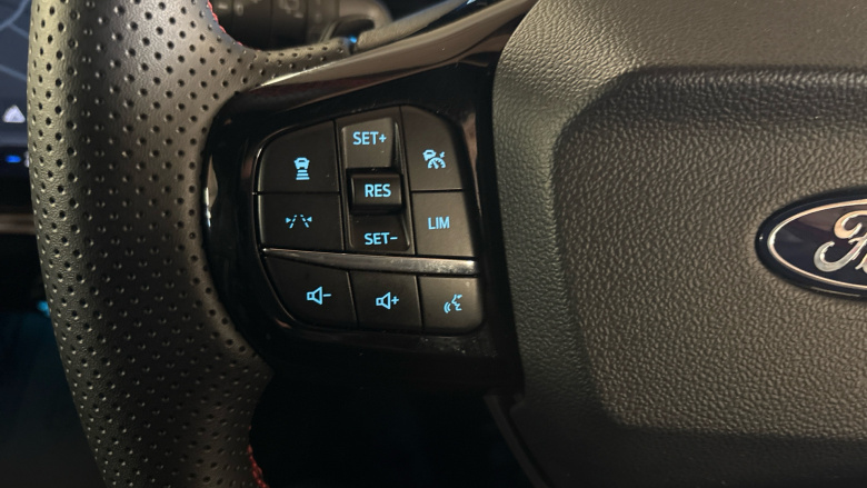 Ford Puma ST 1.0 EcoBoost Hybrid mHEV ST 5dr DCT Petrol Hatchback